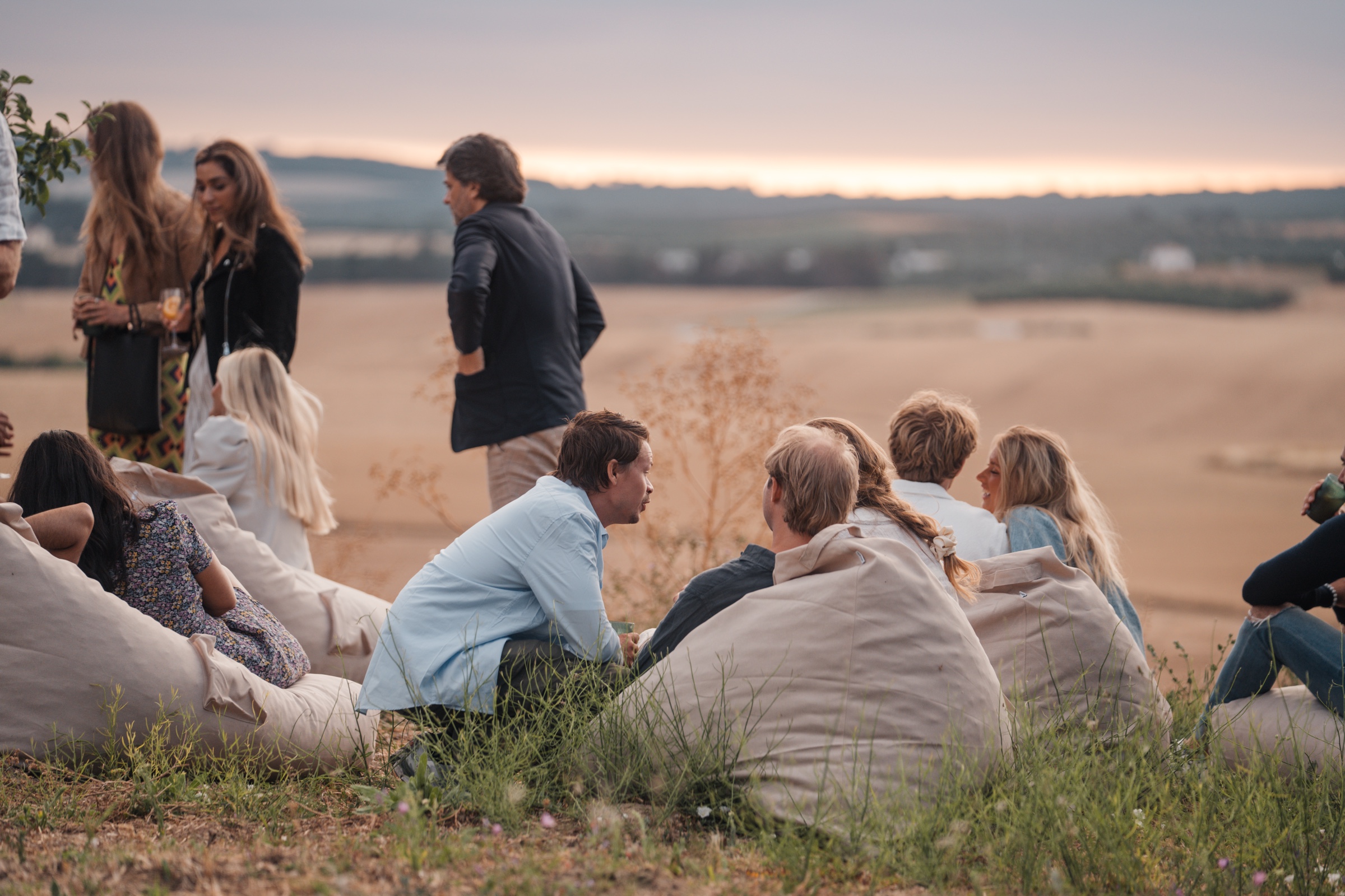 Sunset beanbags · La Casería de Tomillos